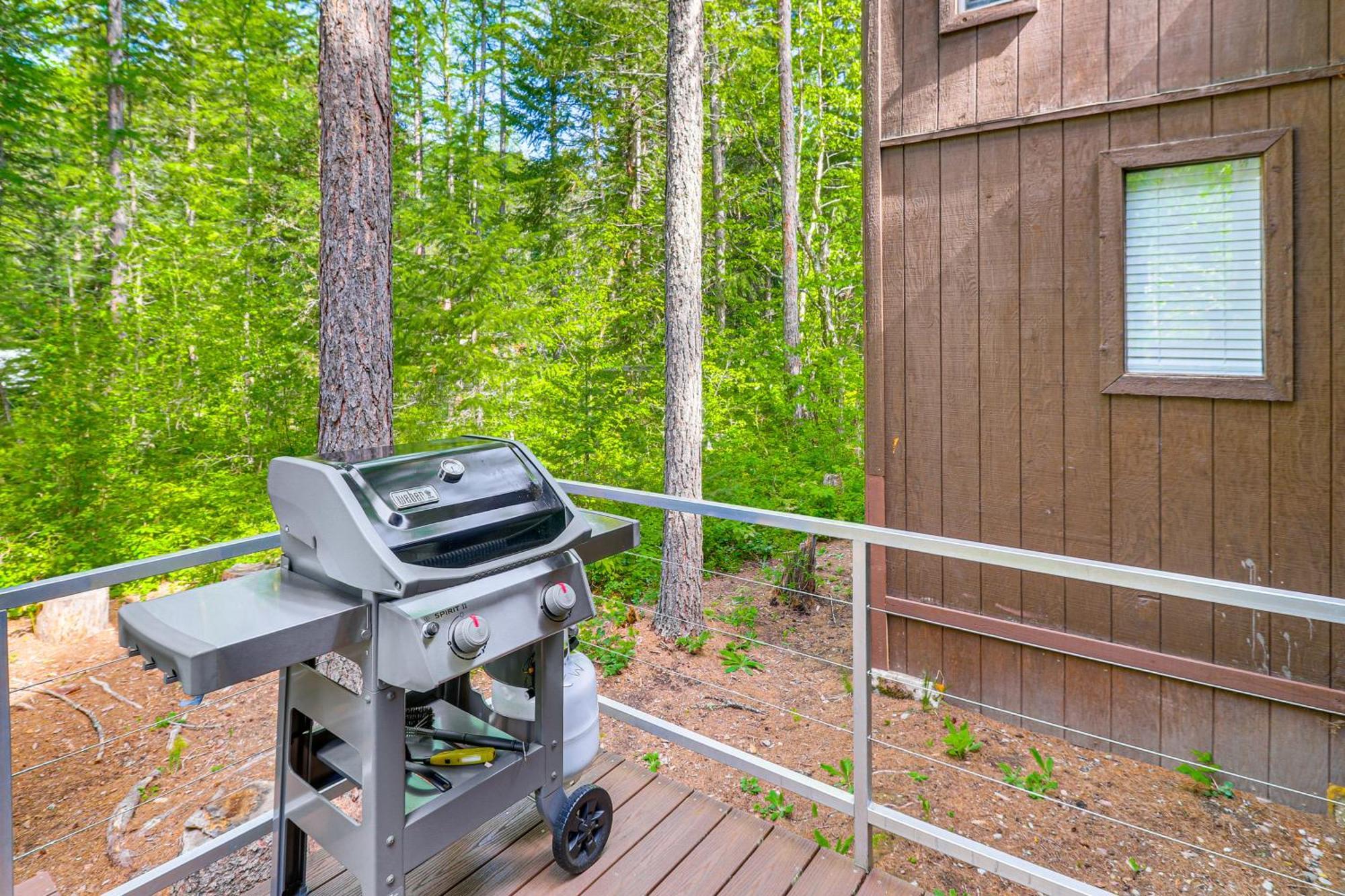 Hungry Horse Cabin With Gas Grill, Near Glacier! Luaran gambar
